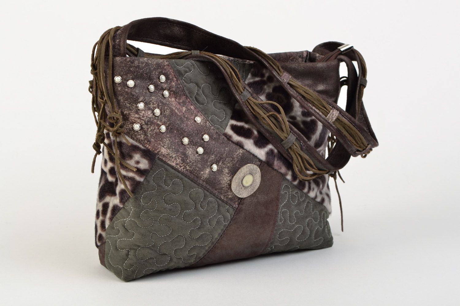 Handmade shoulder bag made of artificial leather and fur photo 2