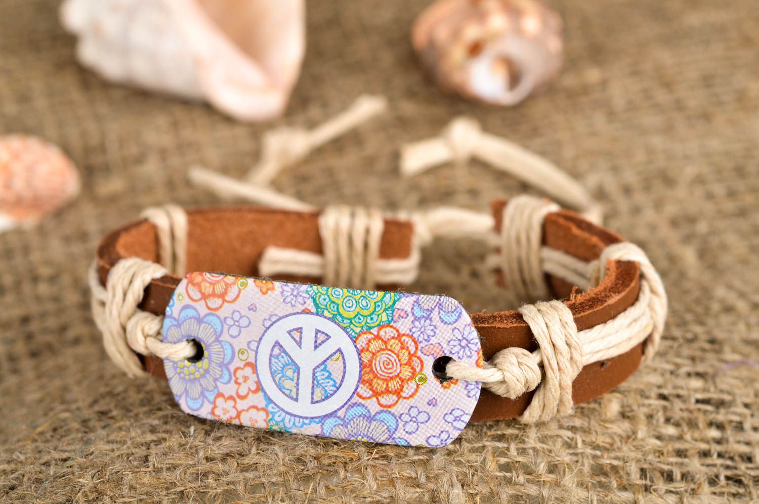 Bracelet en cuir et cordon Bijou fait main style hippie Cadeau pour fille photo 1