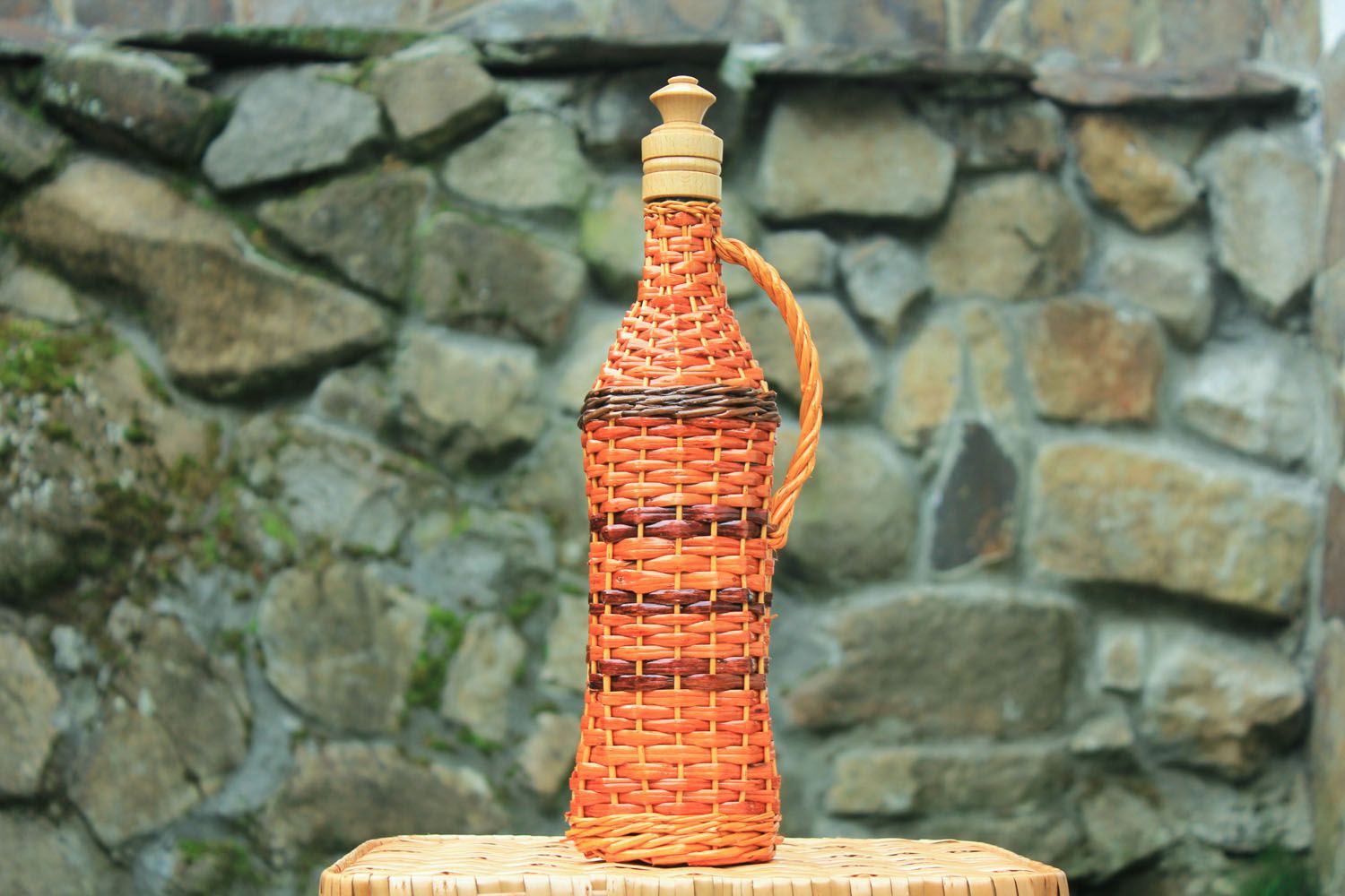 Woven decorative bottle photo 1
