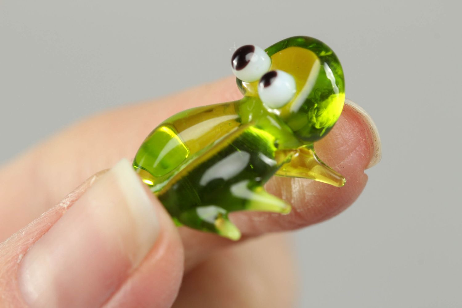 Handmade glass statuette of frog photo 4