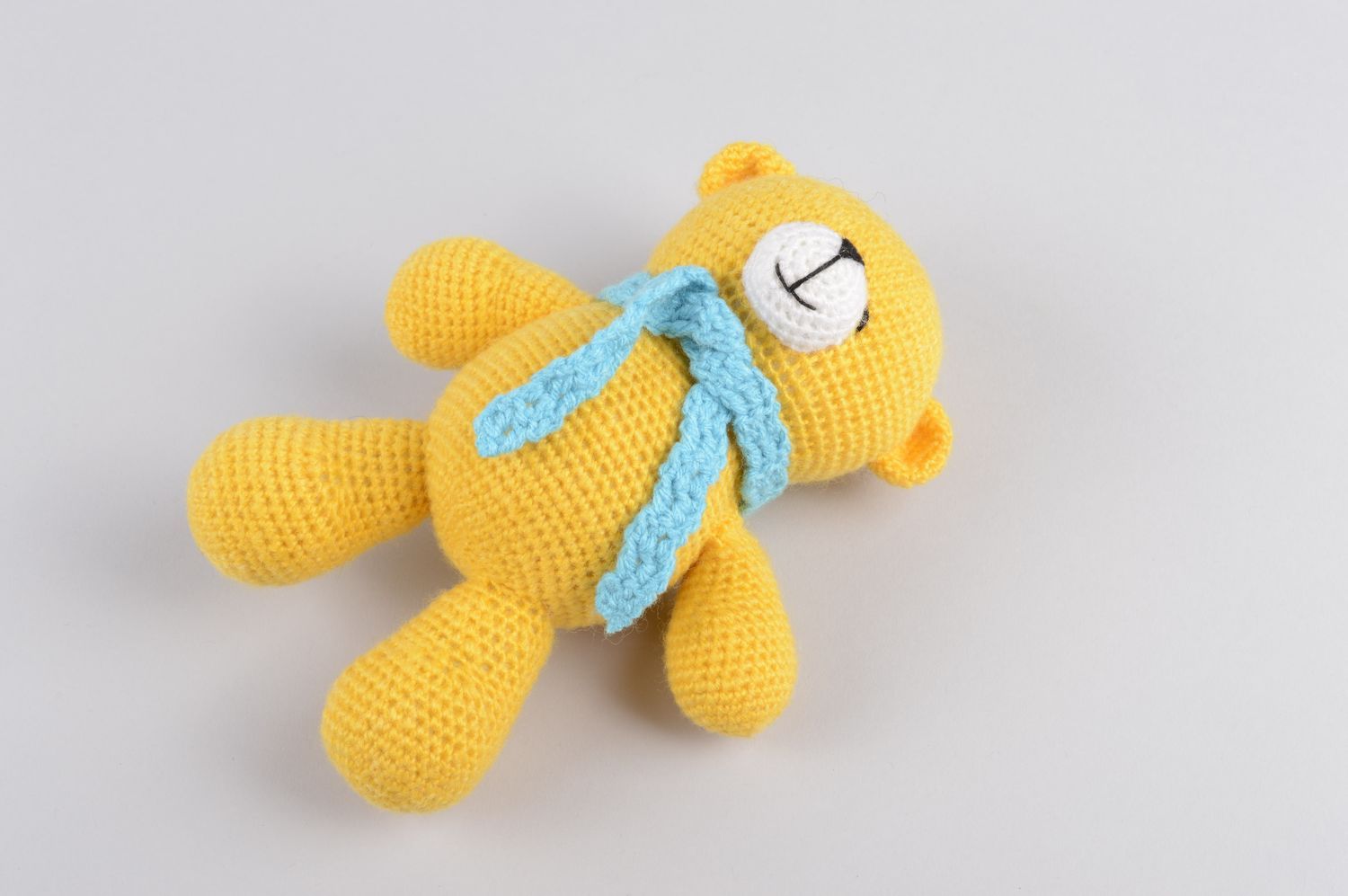 Мягкая игрушка ручной работы игрушка мишка желтый вязаная игрушка из акрила фото 1