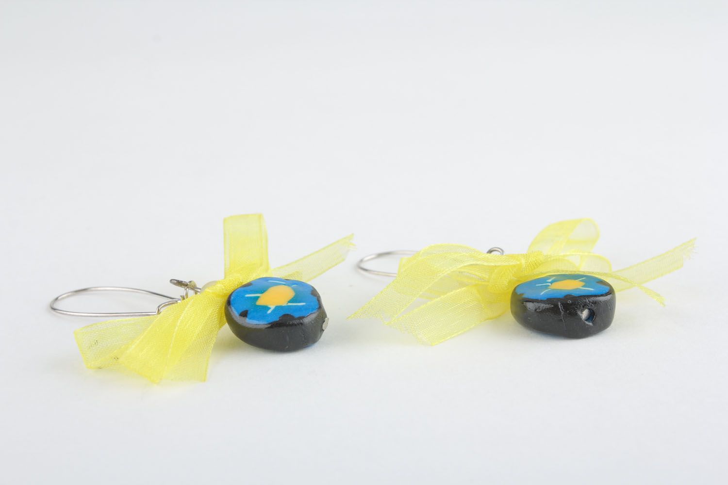 Polymer clay earrings with bows photo 2