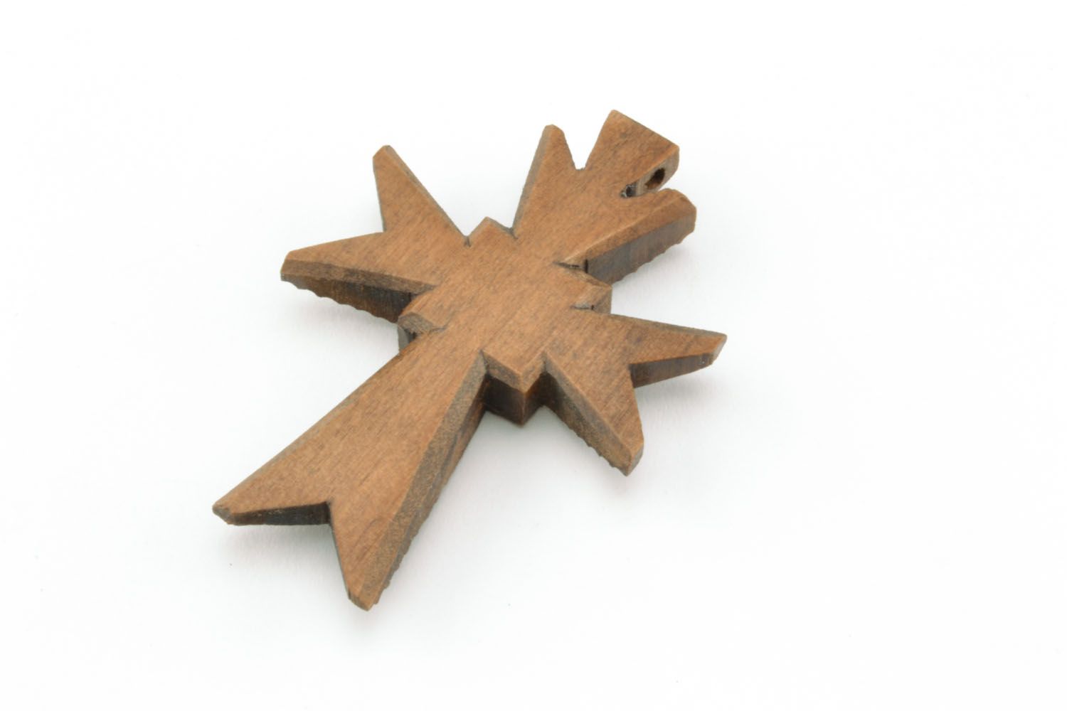 Pendentif croix en bois décorée fait main photo 4