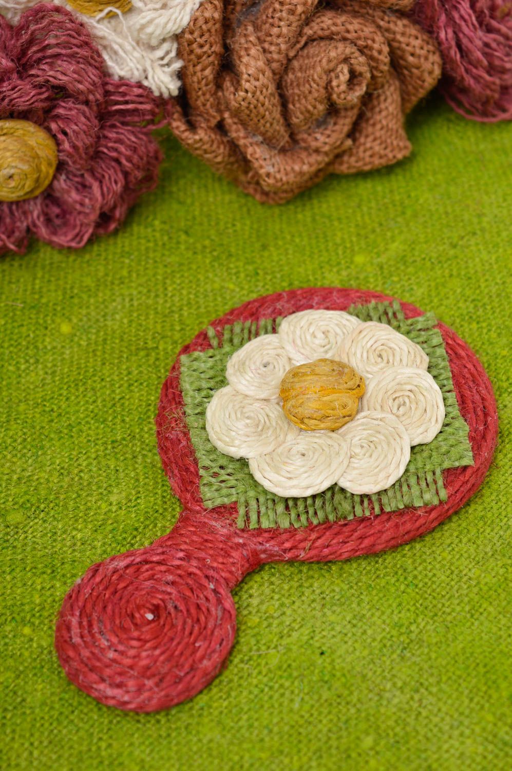 Handmade kleiner Schminkspiegel Kleinigkeiten für Frauen aus Bindfaden Kamille foto 1