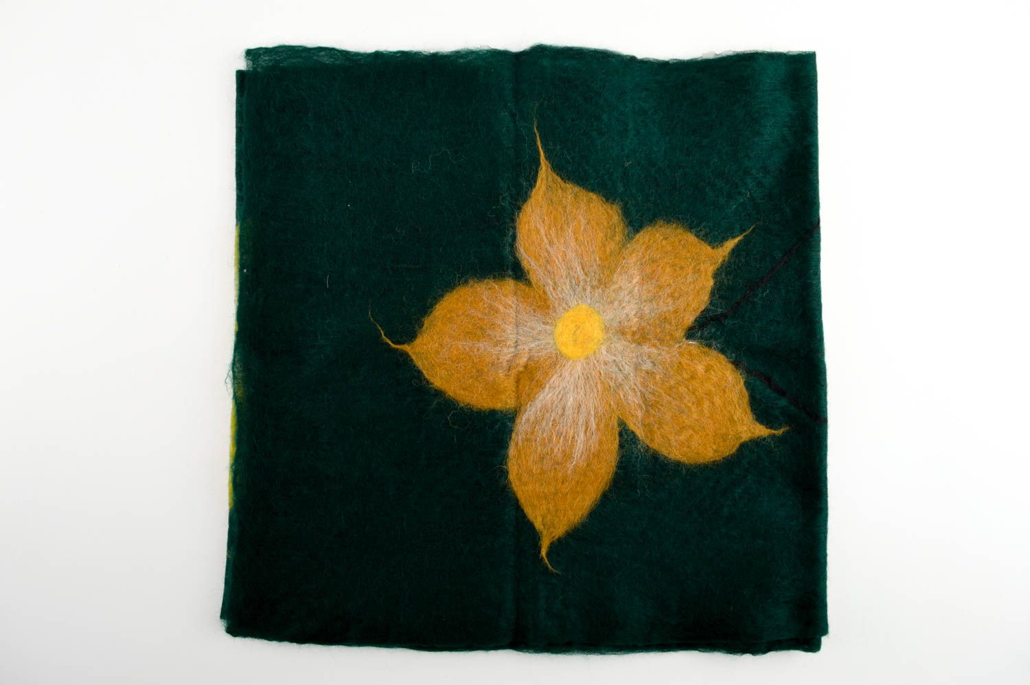 Écharpe laine de mérinos faite main Châle femme vert foncé fleur Cadeau original photo 3