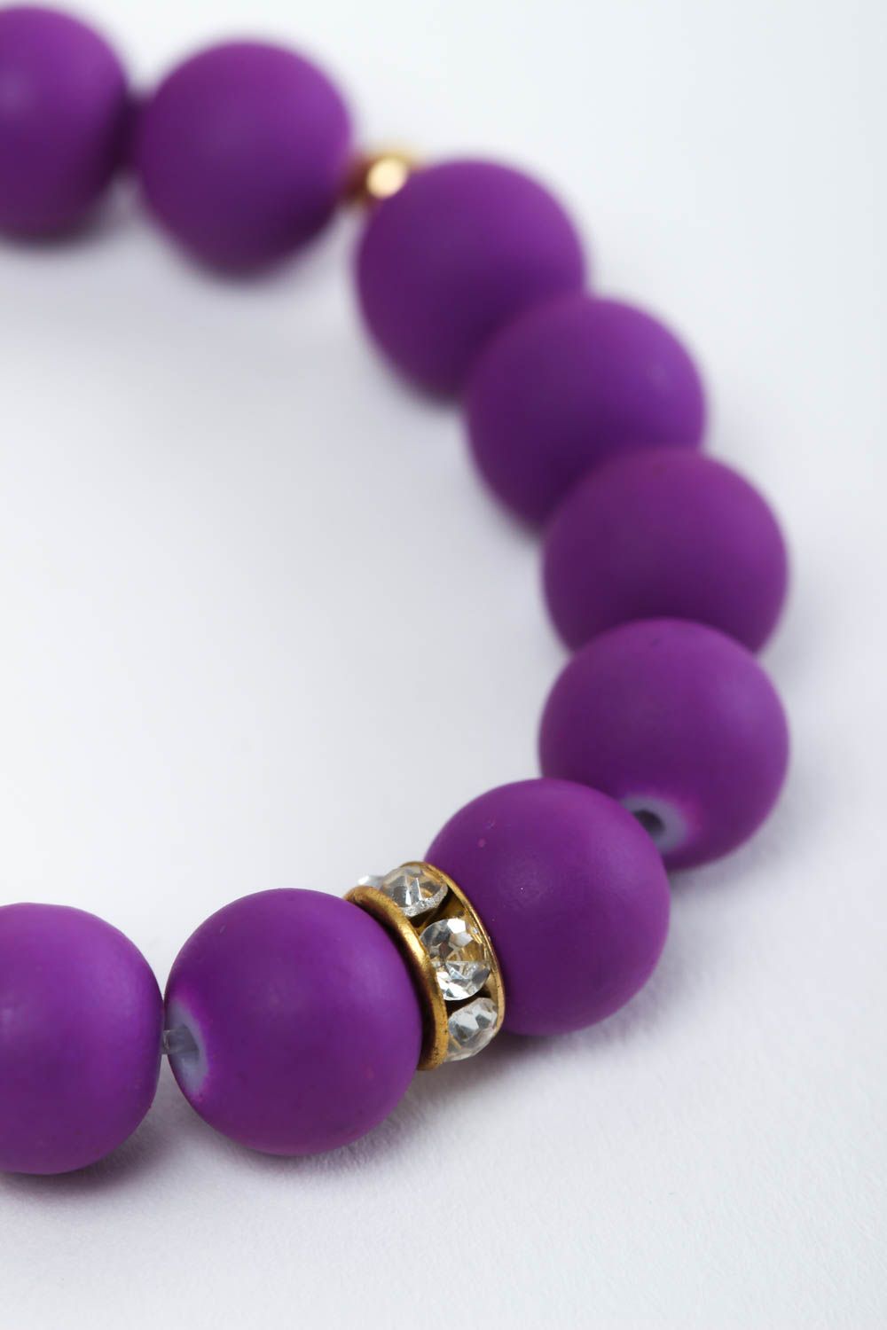 Фиолетовый браслет ручной работы модная авторская бижутерия браслет на руку фото 5