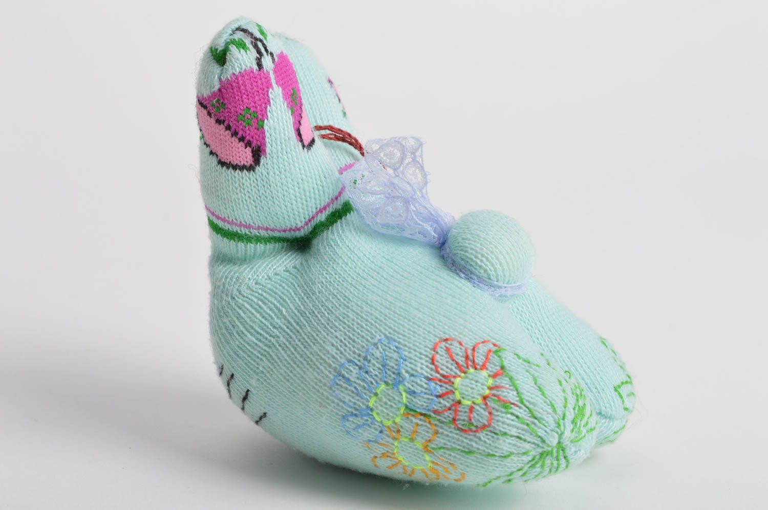 Мягкая голубая текстильная игрушка для детей зайчик в цветочек ручная работа фото 5