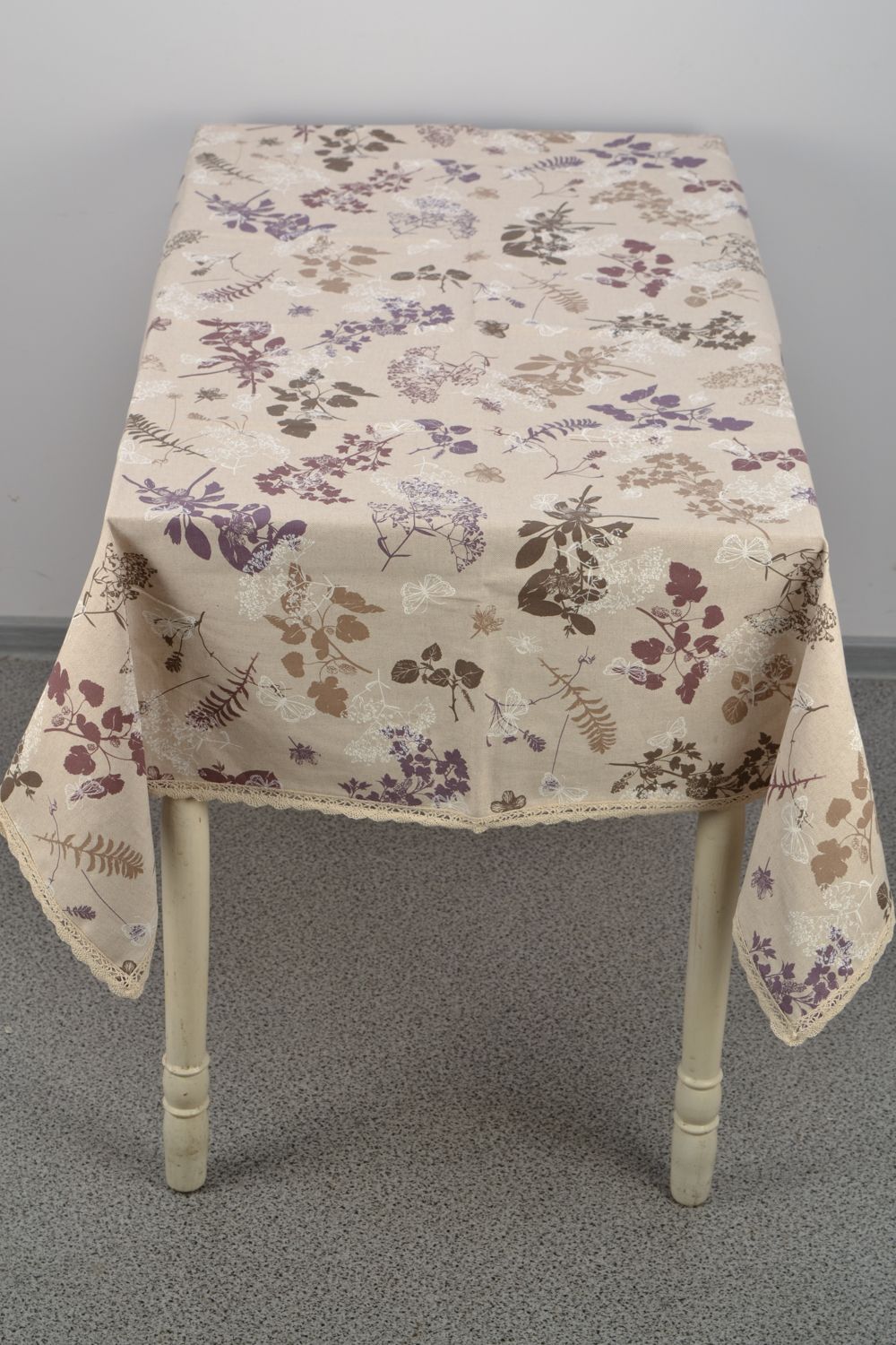 Rectangular tablecloth with lace photo 5
