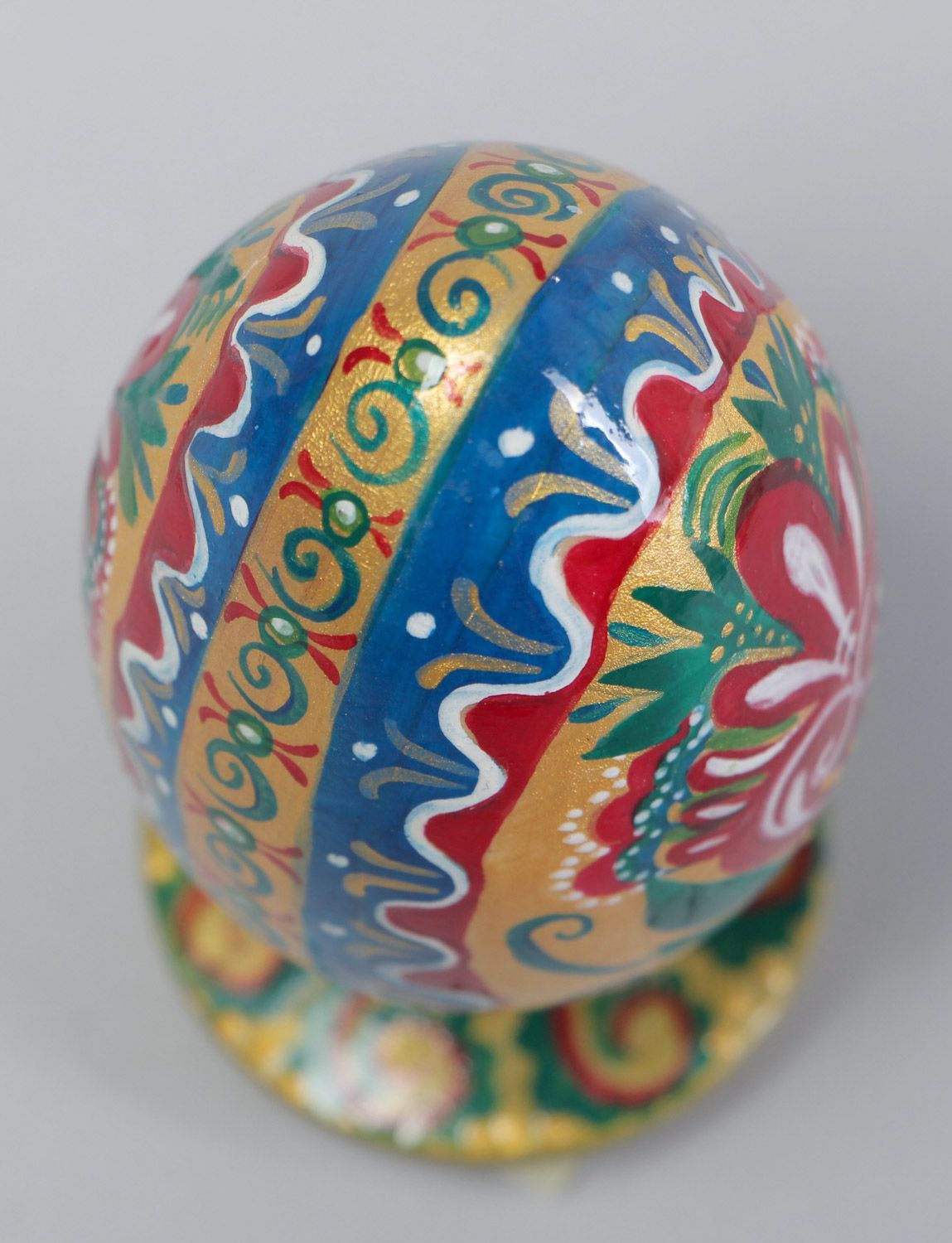 Huevo de Pascua hecho a mano de madera decorativo para interior colgante foto 4