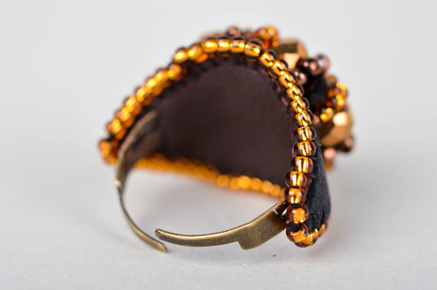 Кольцо ручной работы эксклюзивное кольцо вышитое бисером подарок женщине фото 6