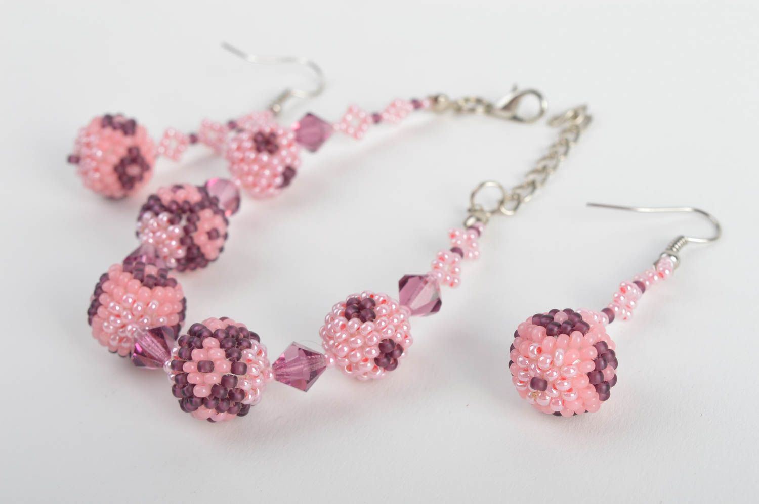 Handmade pink beaded jewelry set dangle earrings and wrist bracelet 2 items photo 3