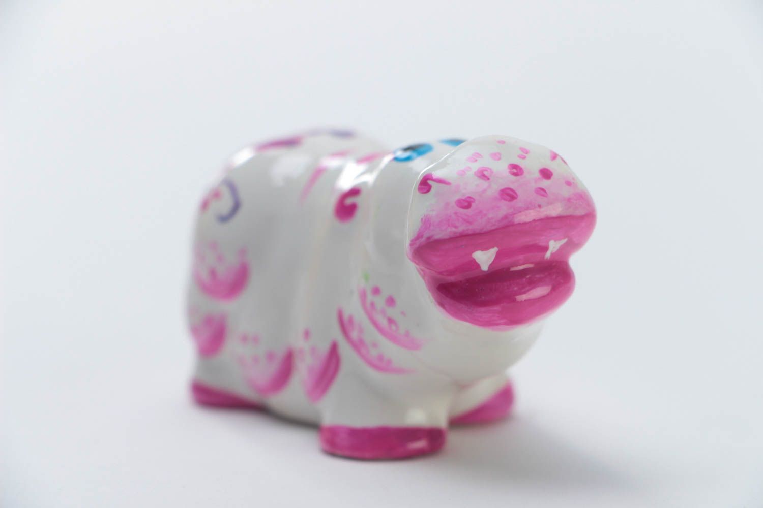 Figurine en plâtre en forme de joli hippopotame blanc rose faite main décoration photo 2