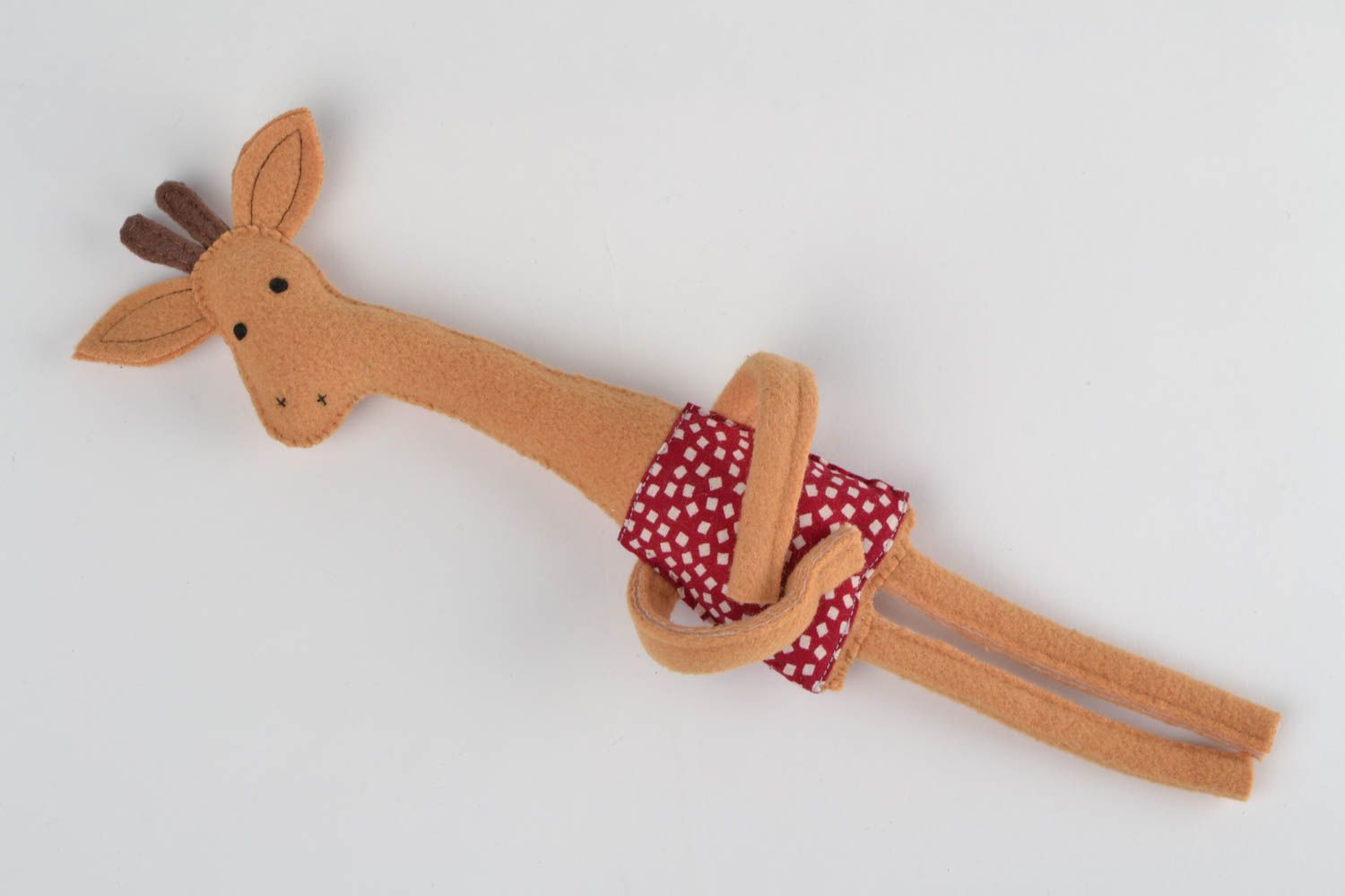 Симпатичная мягкая игрушка в виде жирафа из фетра ручной работы оригинальная  фото 1