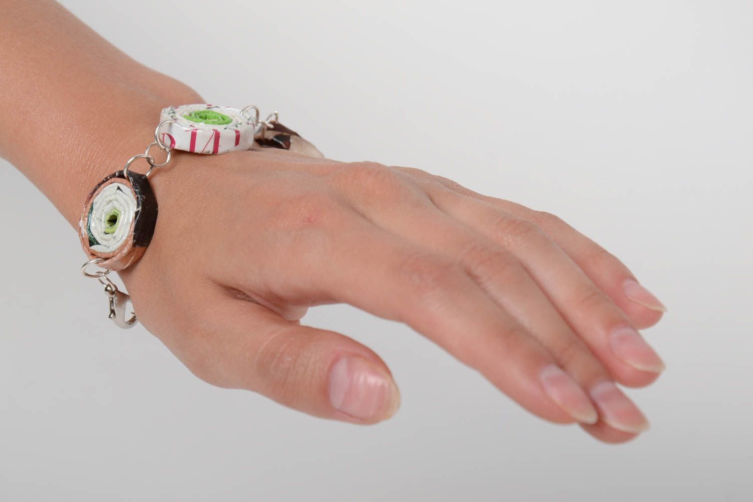 Handmade bracelet made of paper vines on chain light summer designer accessory photo 2
