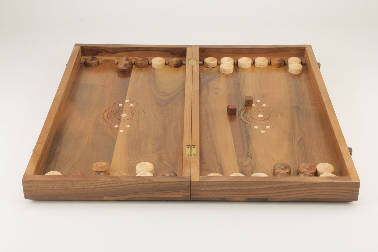 Conjunto de jogos de mesa de madeira  foto 3