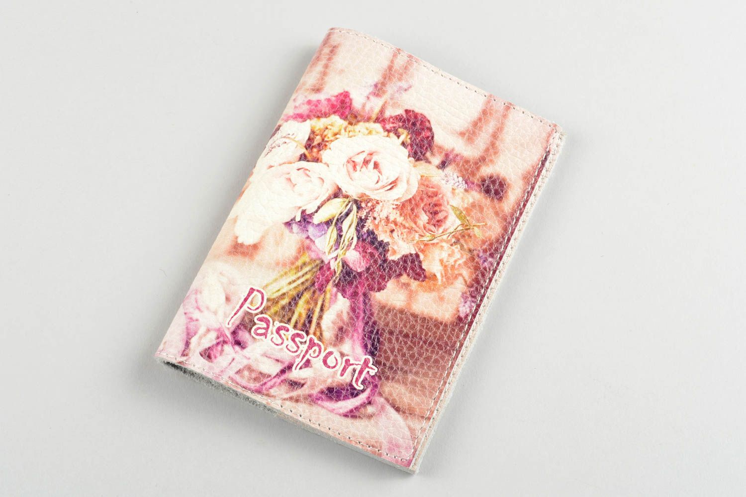 Funda de cuero artesanal regalo original estuche para pasaporte ramo de flores foto 5