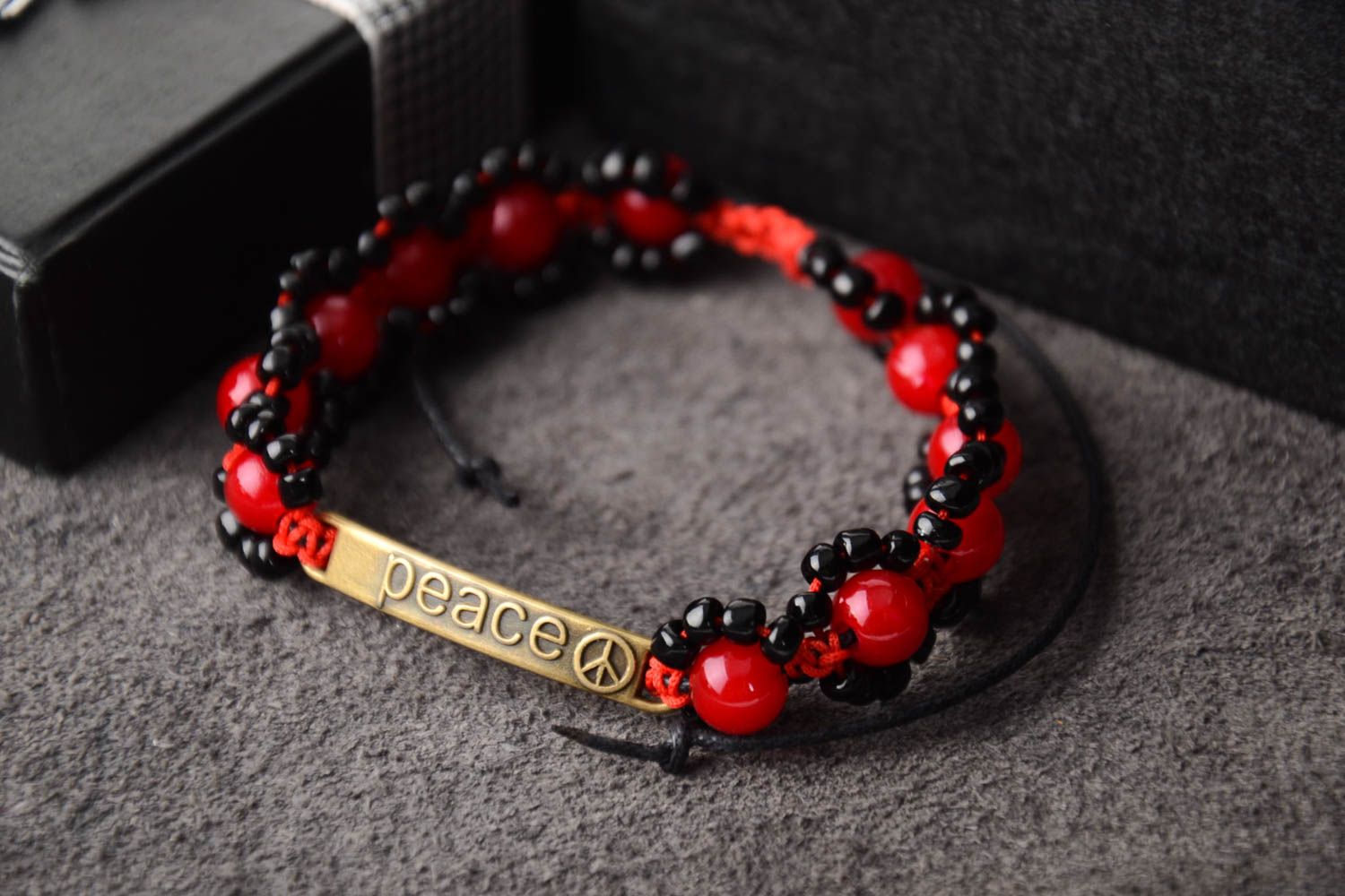 Handmade red beaded bracelet unusual elegant bracelet stylish accessory photo 2