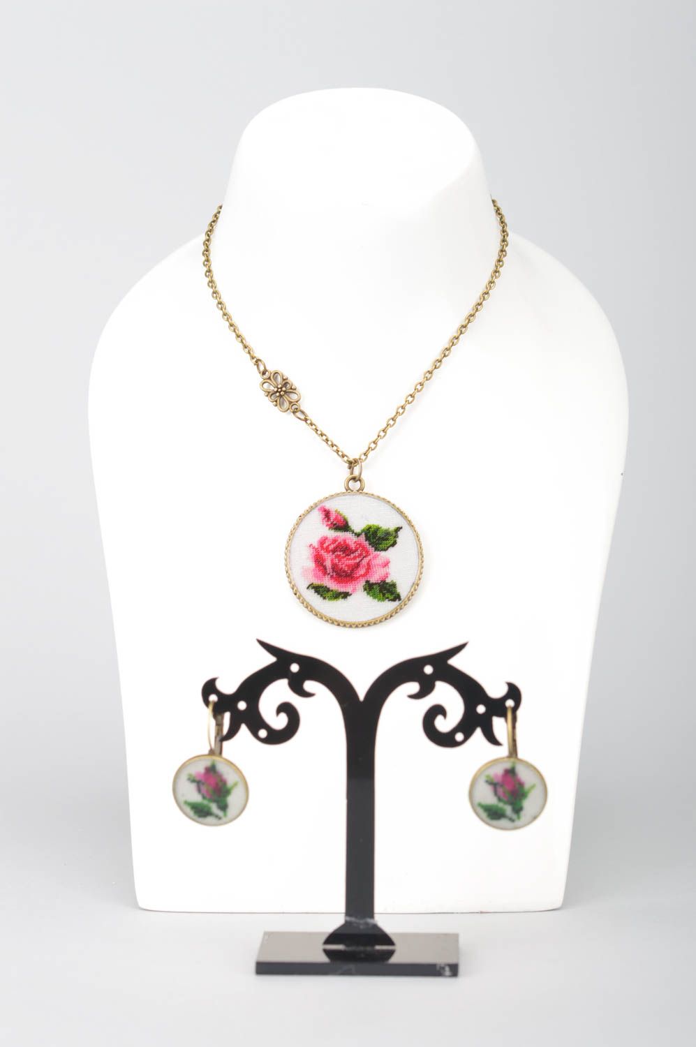 Handmade jewelry set flower jewelry dangling earrings pendant necklace photo 1