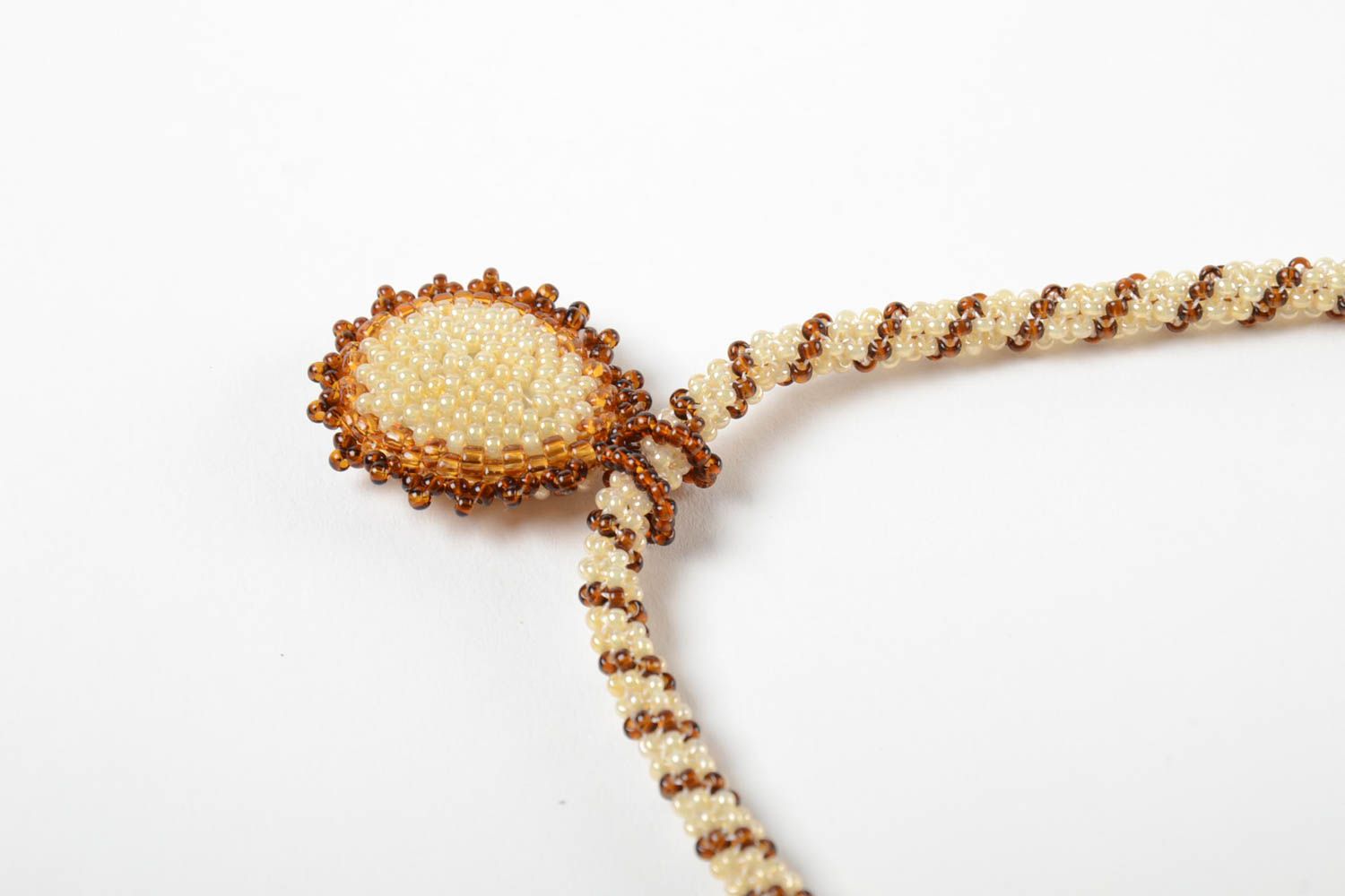 Collier fantaisie Bijoux fait main en perles de rocaille pendentif Cadeau femme photo 4