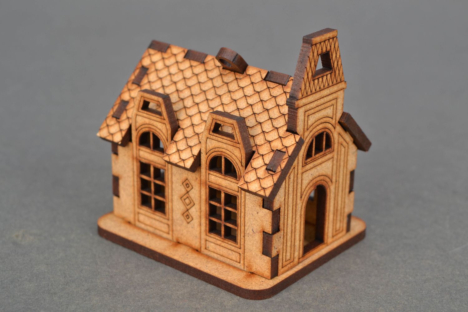 Wooden doll house for painting photo 4