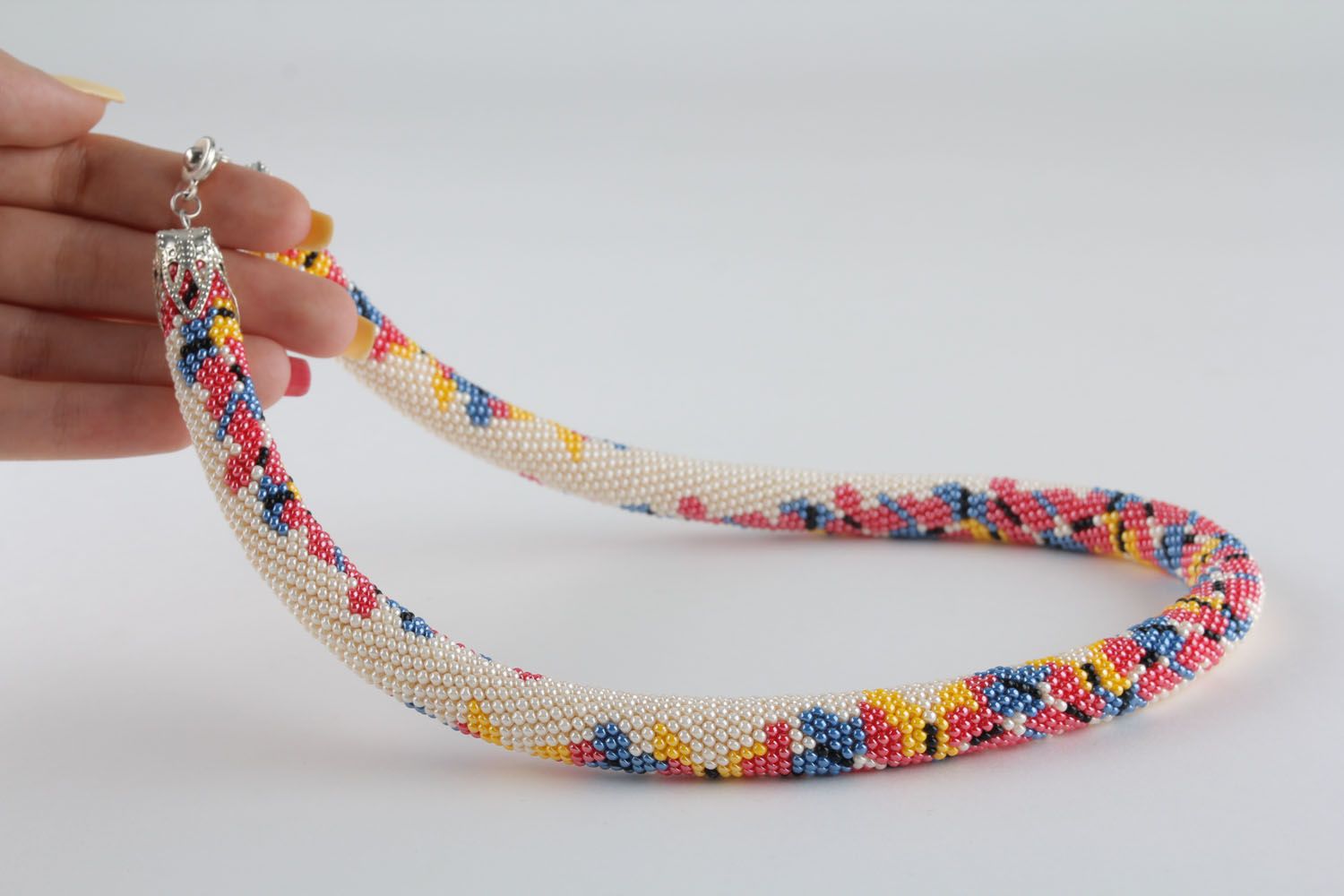 Elegant beaded cord necklace photo 4