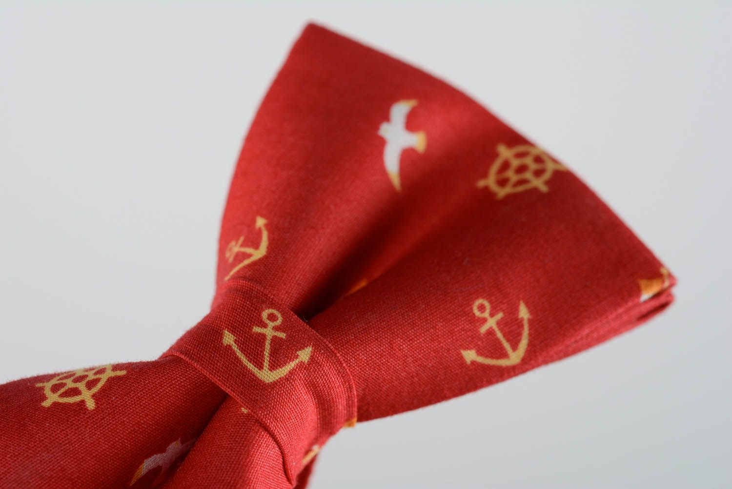 Red bow tie with anchors photo 4