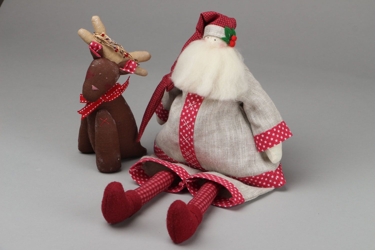 Интерьерные игрушки Санта и олень фото 1