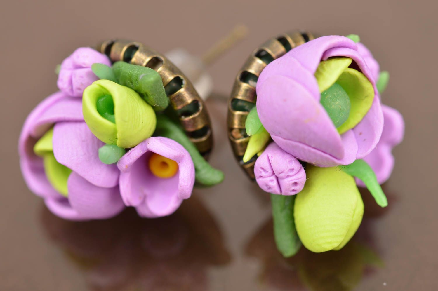 Handmade designer polymer clay stud earrings volume flower bouquets violet green photo 1