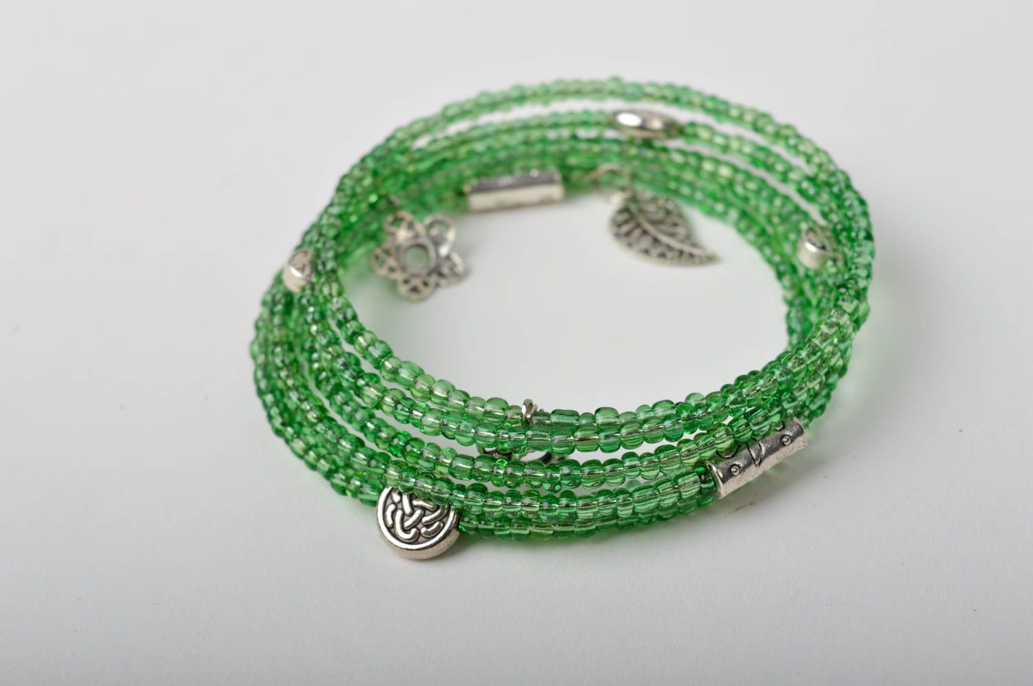 Handmade designer green bracelet unusual wrist accessory female jewelry photo 3