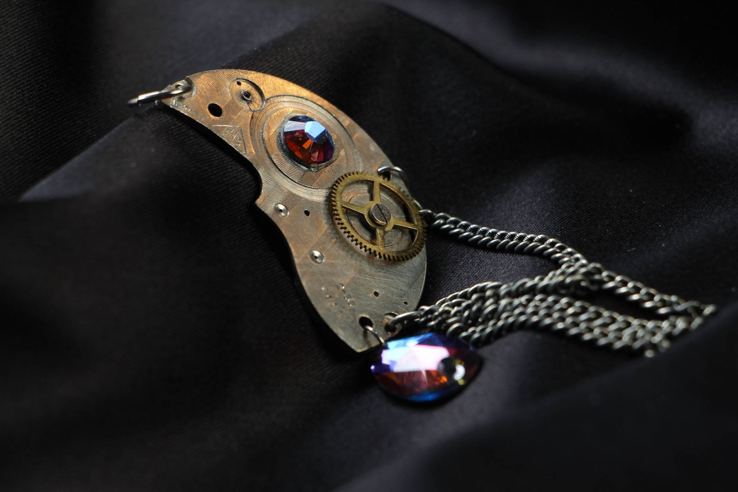 Handmade steampunk metal pendant  photo 2