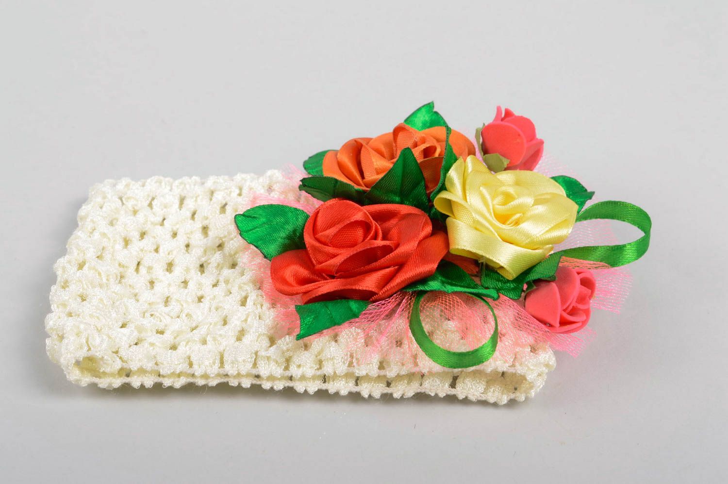 Handmade Haarband mit Blumen Mädchen Haarschmuck Mode Accessoire Haarband weiß  foto 2