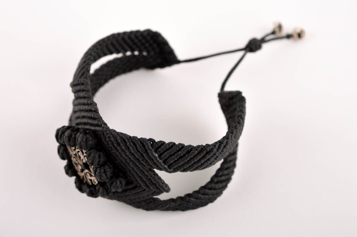 Handgefertigt Makramee Armband exklusiver Schmuck Geschenk für Frauen schwarz foto 2