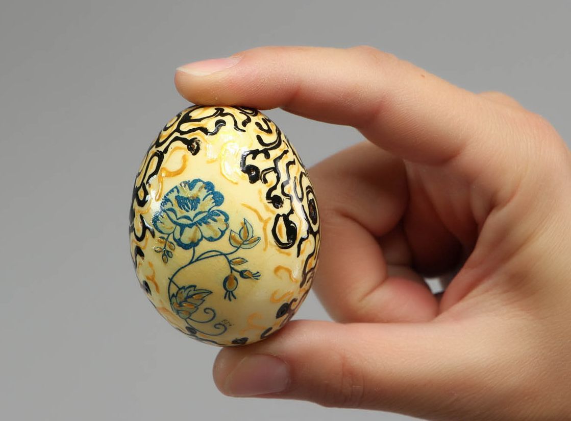 Расписное декоративное яйцо фото 4