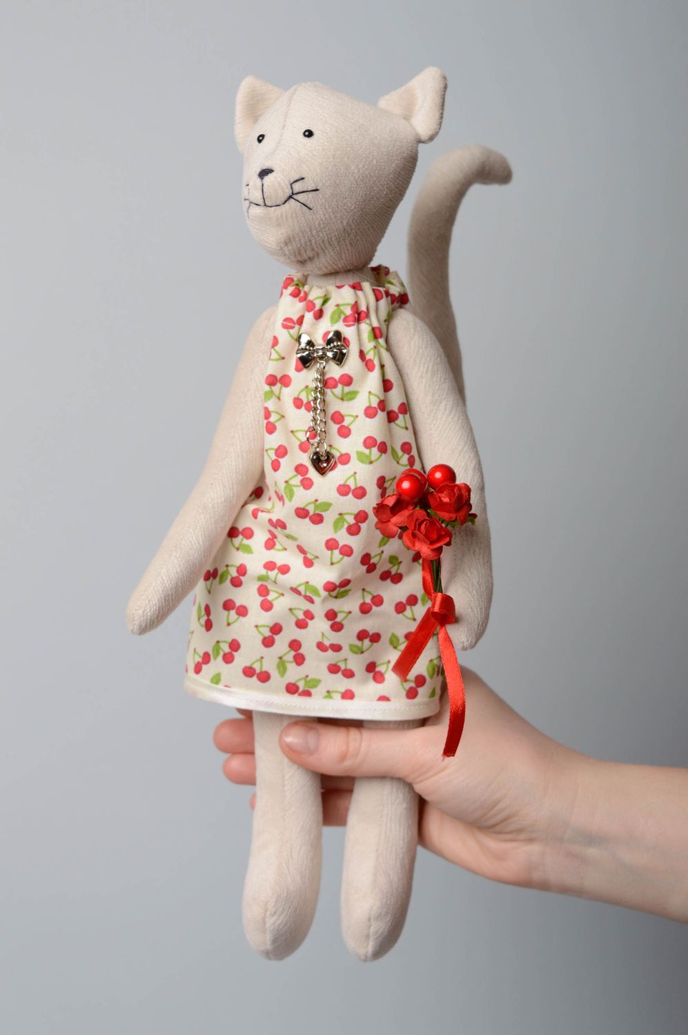 Handmade soft toy Cat with Bouquet photo 4