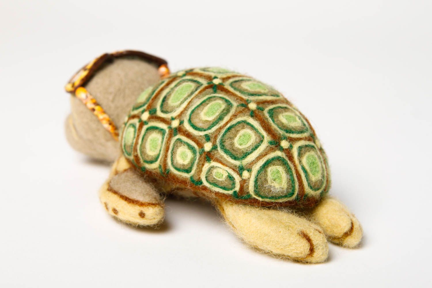 Peluche tortue Jouet fait main en laine feutrée Décoration d'intérieur photo 4