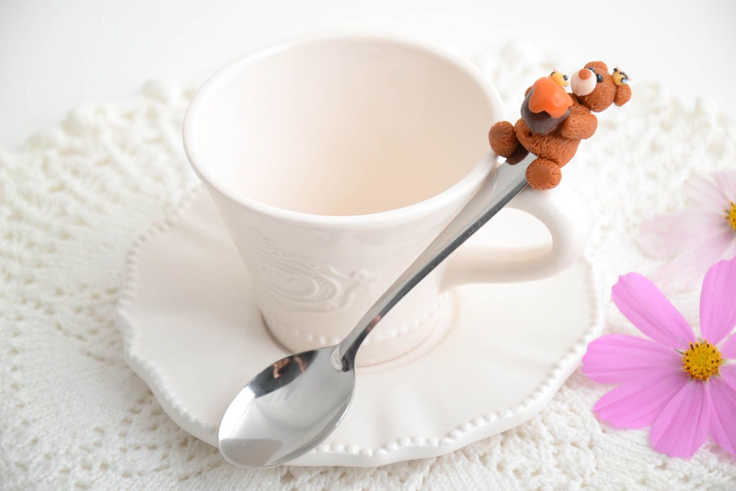 Чайная ложка с ручкой из полимерной глины с мишкой ручной работы симпатичная фото 1