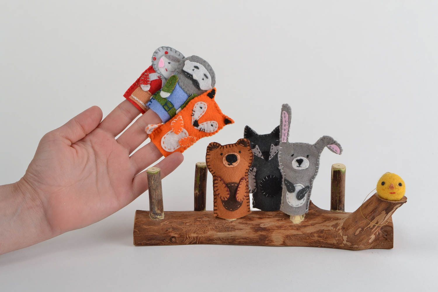 Пальчиковый театр Колобок из фетра набор игрушек из 7 фигурок ручной работы фото 2