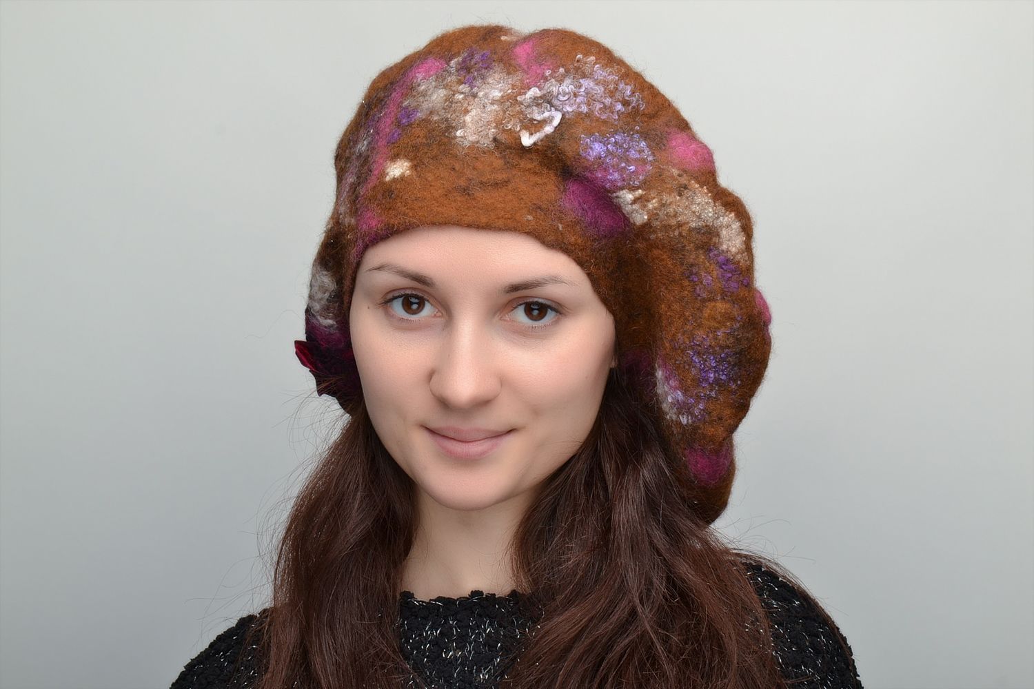 Felted wool beret photo 2