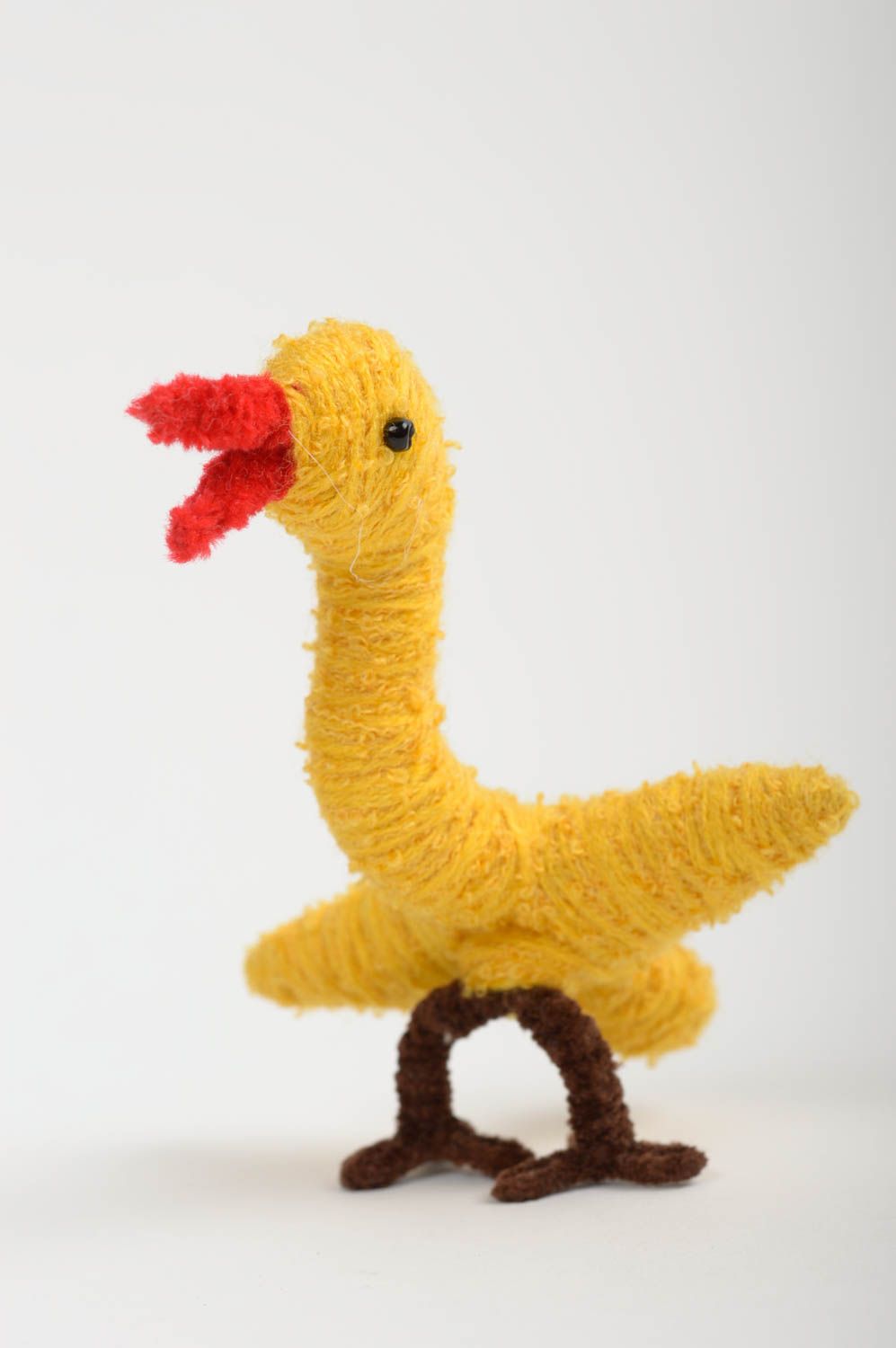 Peluche canard jaune Jouet fait main en fils synthétiques Cadeau pour enfant photo 2