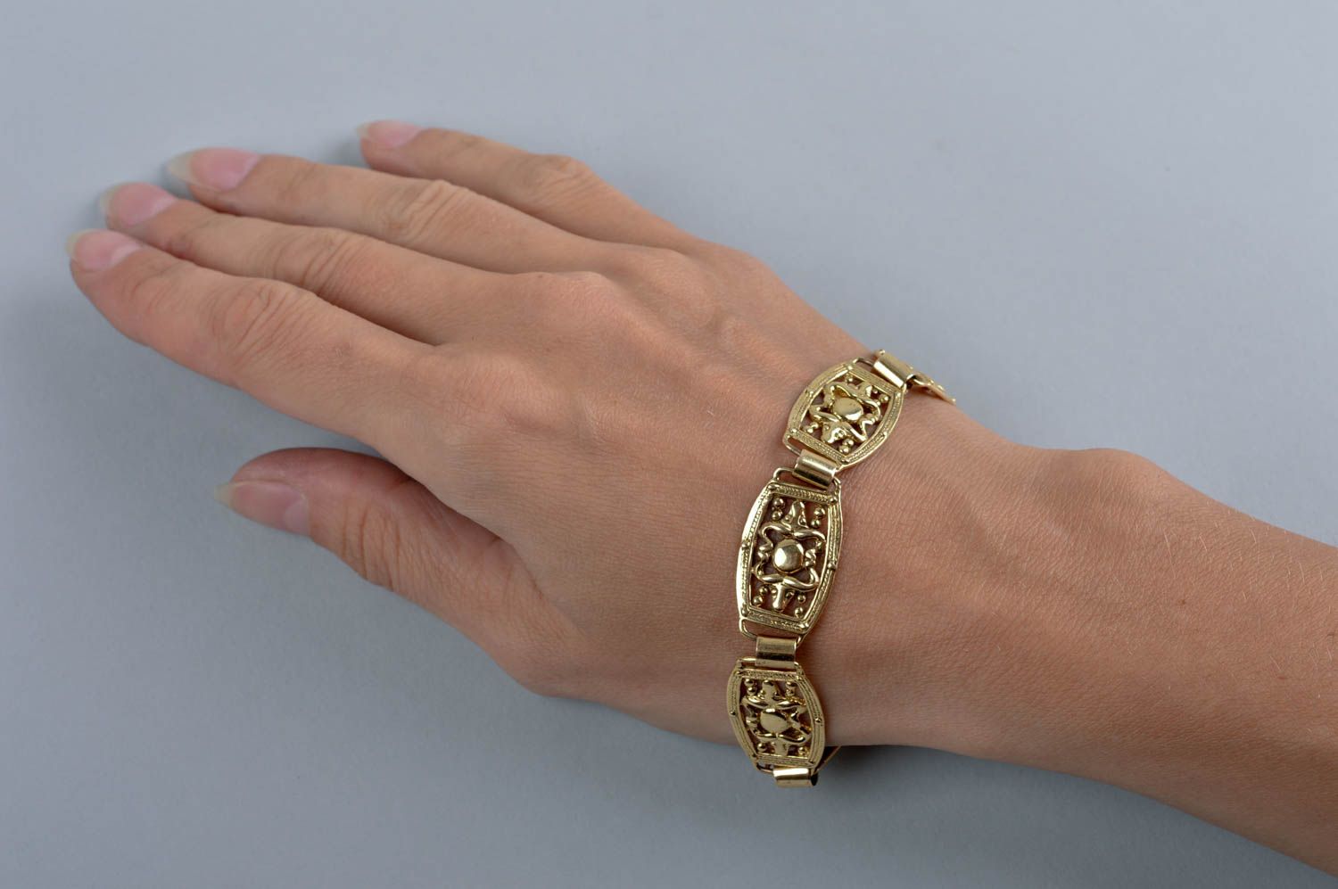 Stylish beautiful bracelet handmade designer accessory metal bracelet gift photo 5