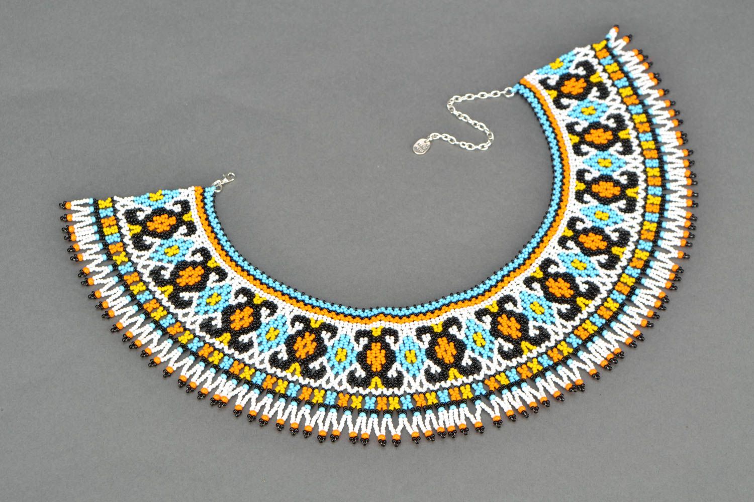 Ethnisches Collier aus Glasperlen handmade foto 3