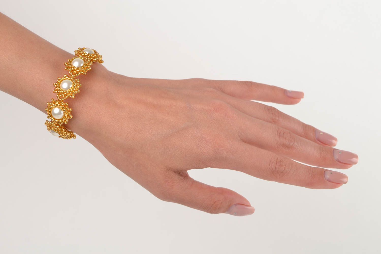 Bracelet en perles de rocaille Bijou fait main jaune Accessoire femme original photo 5