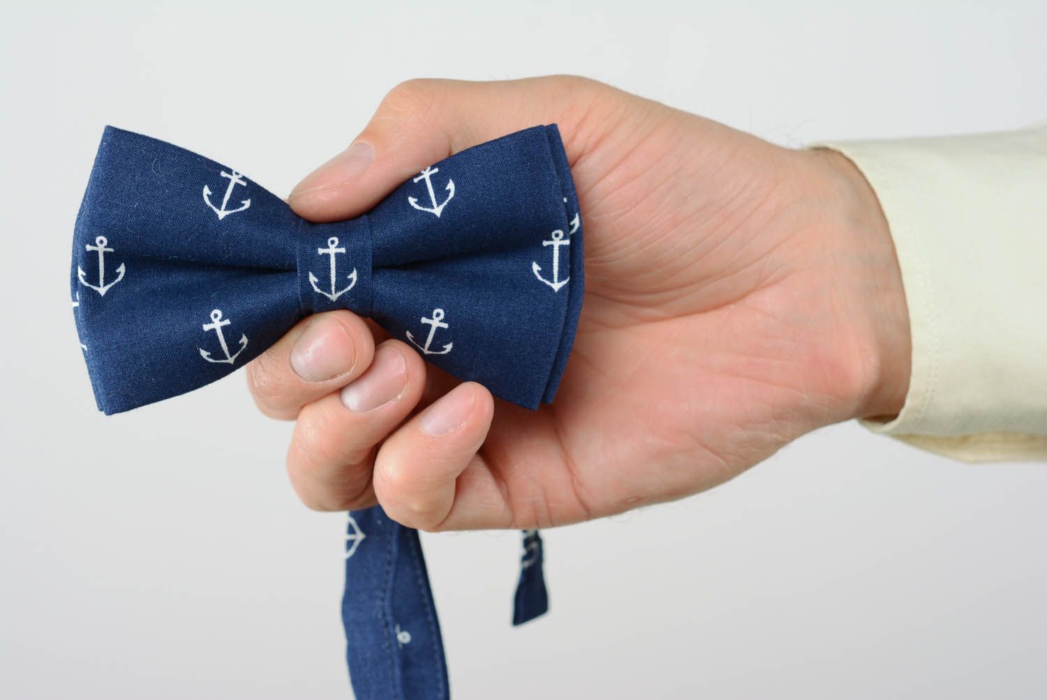 Blue bow tie with anchors  photo 5
