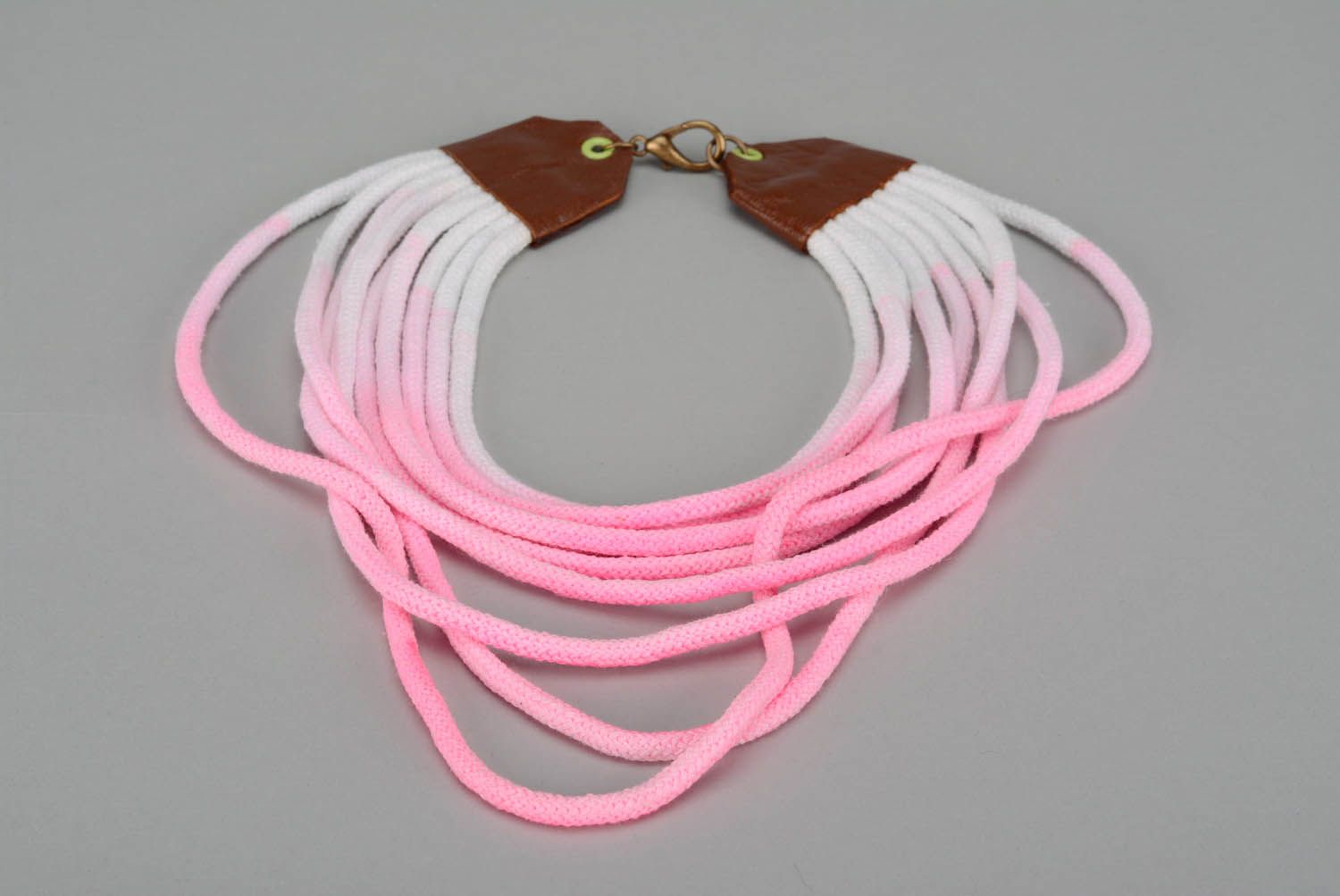 Necklace Pink Octopus photo 1