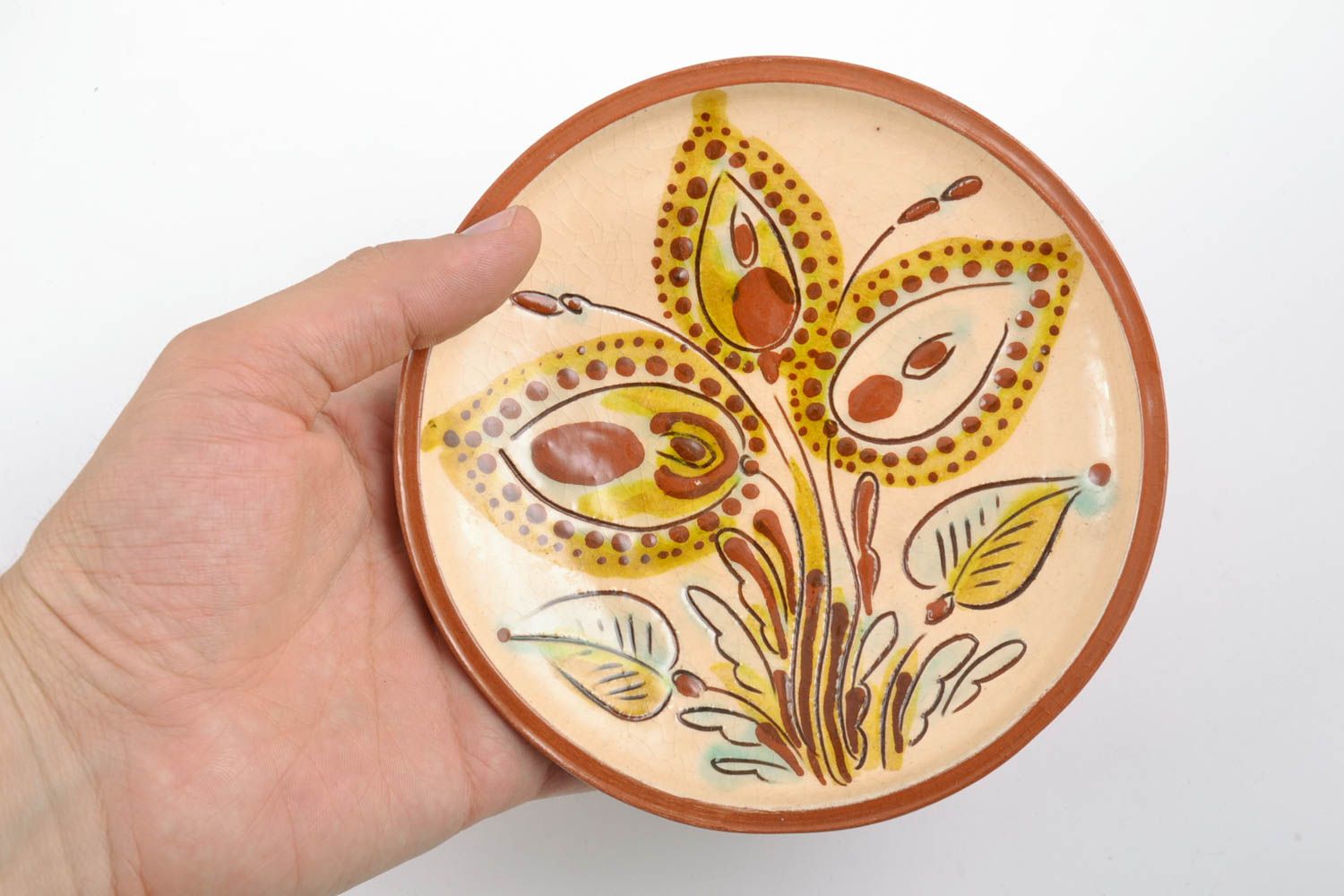 Керамическая тарелка расписанная глазурью декоративная ручной работы яркая фото 2