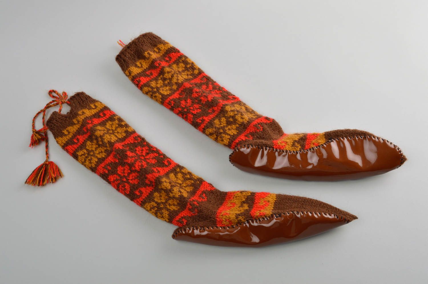 Носки на зиму хэнд мейд шерстяные носки коричневые с узором носки ручной вязки фото 2