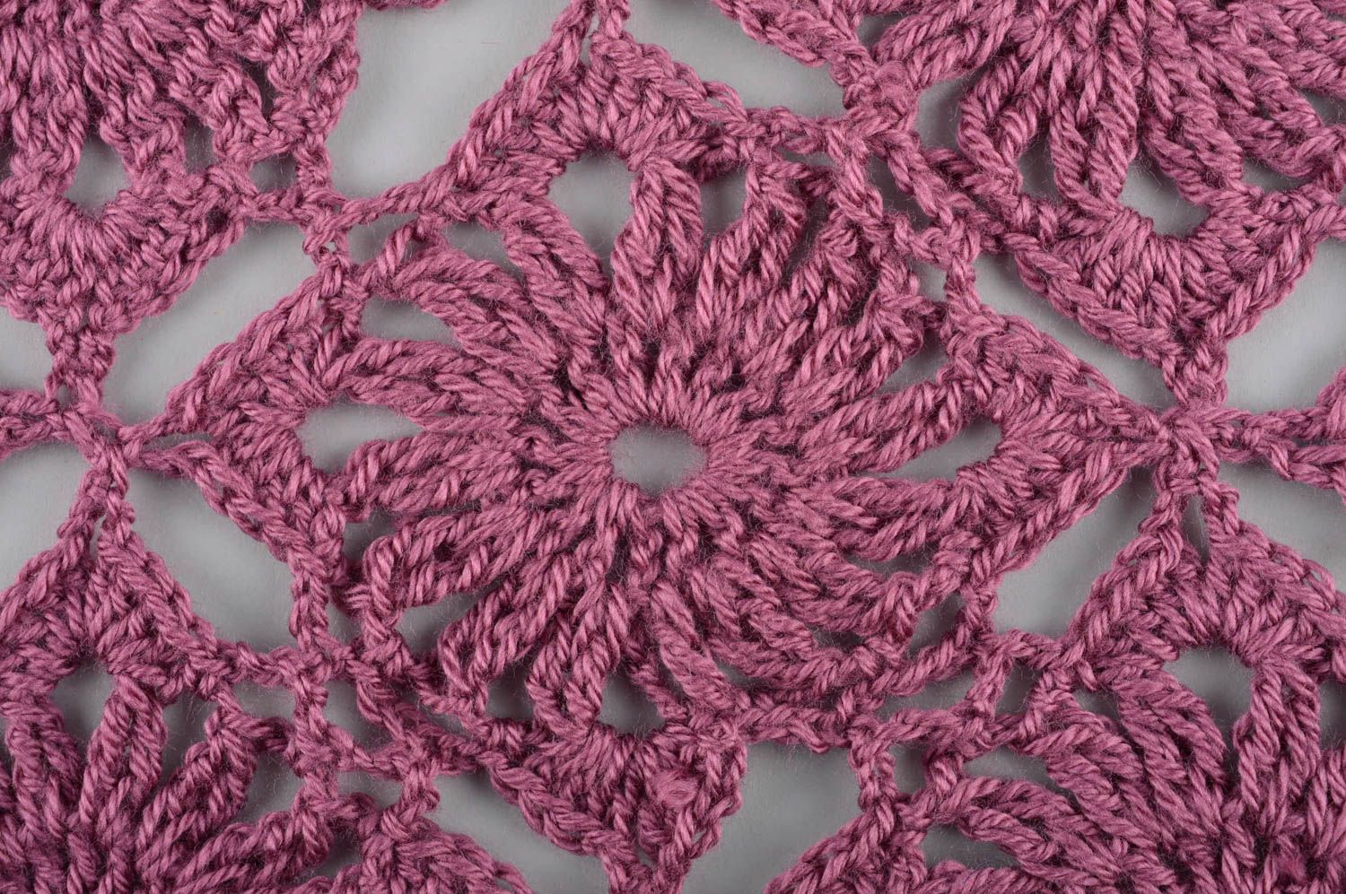 Шарф ручной работы шарф на шею женский шарф фиолетовый вязаный из шерсти фото 5