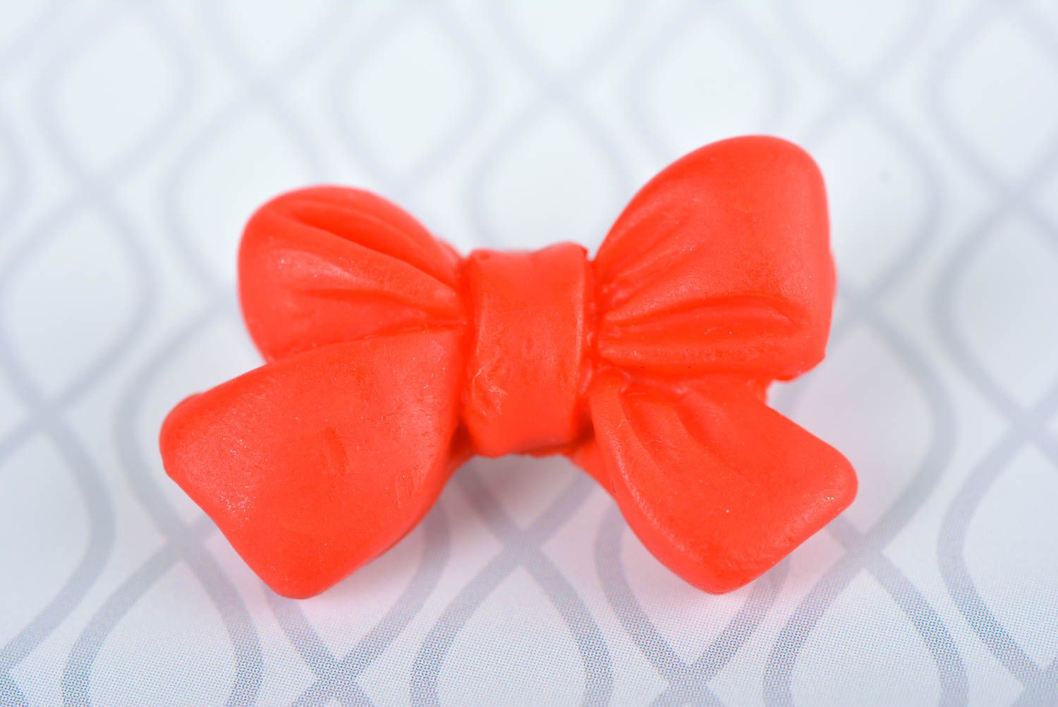 Rote Schleife schöne Brosche handmade Schmuck für Frauen Designer Brosche toll foto 1