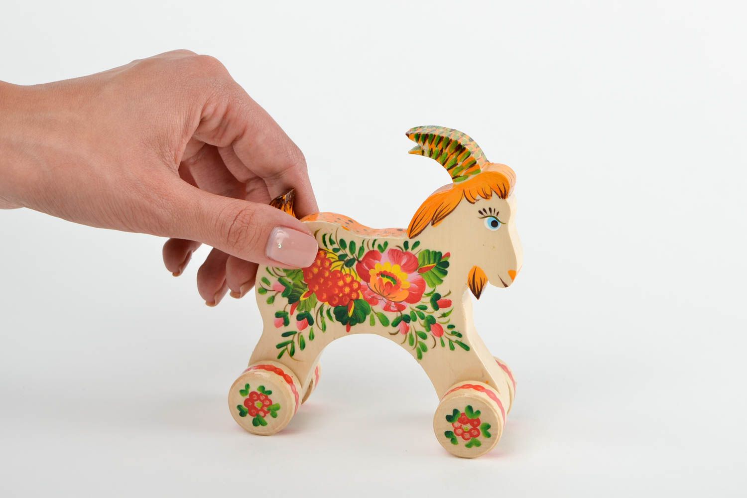 Игрушка ручной работы экологически чистые игрушка козлик декор игрушка из дерева фото 2