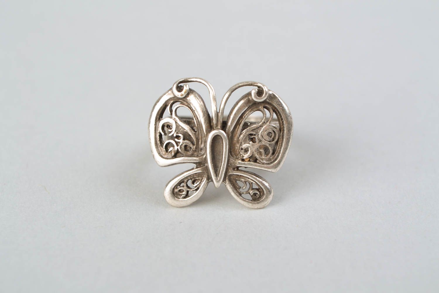 Volume metal ring in the shape of butterfly photo 5